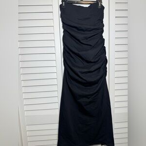 NWT Zara Women’s BodyCon Strapless Ruched Black Strapless Midi Dress Size Small